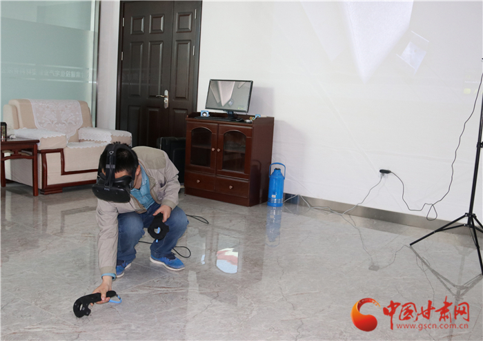 “水泥面包”造墙体 甘肃革新建筑材料细算环保账（组图）